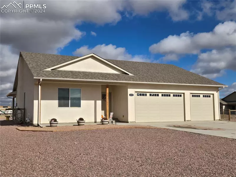 1727 N BEAR GULCH LN, Pueblo West, CO 81007