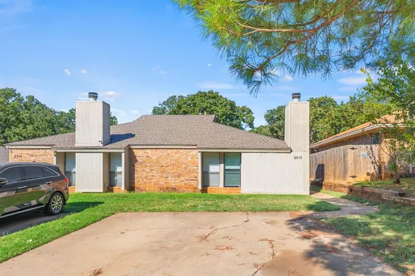 2512 Windy Pine Lane, Arlington, TX 76015