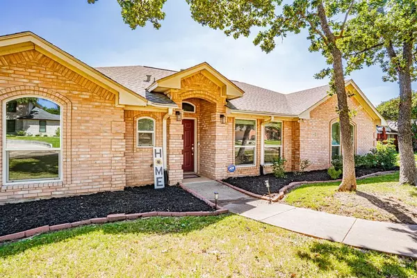 Kennedale, TX 76060,1248 Cross Creek Drive