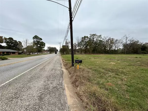 Van, TX 75790,410 S Oak Street