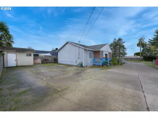 Salem, OR 97301,2500 EVERGREEN AVE NE