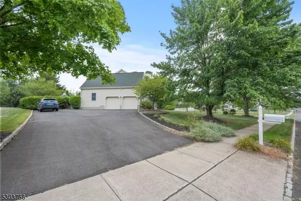 Hillsborough Twp., NJ 08844,48 Milburn Dr