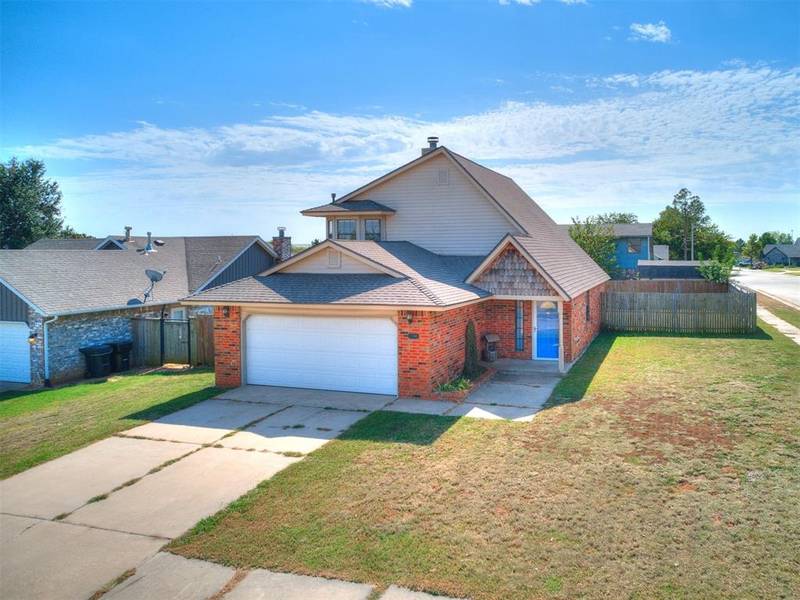 1700 SE 15th Street, Moore, OK 73160