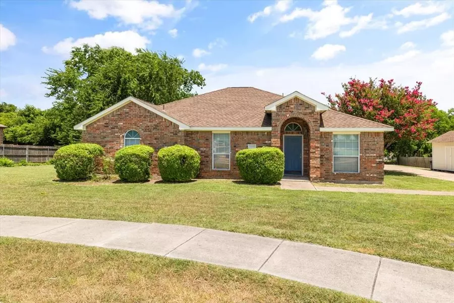 6050 Park View Drive, Midlothian, TX 76065