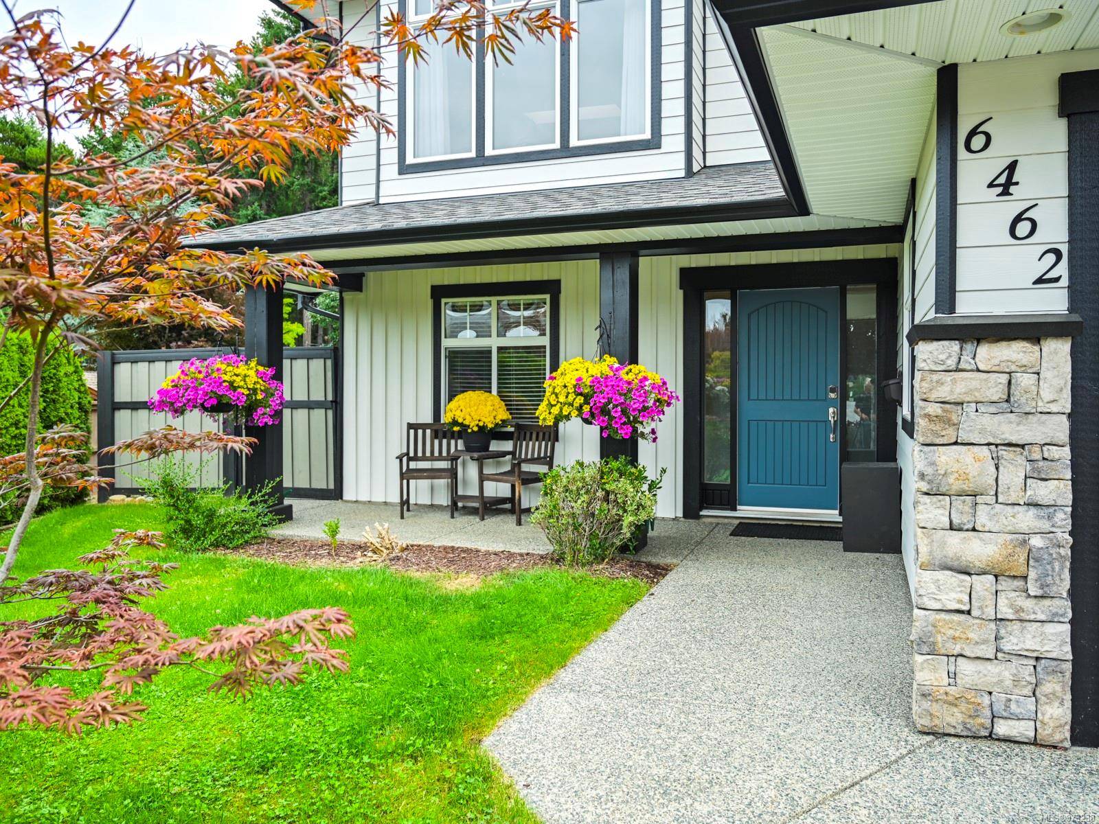 Nanaimo, BC V9V 1V9,6462 Thornwood Pl