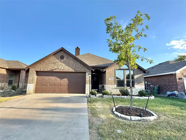 302 Billy Wickliffe Drive,  Wilmer,  TX 75172