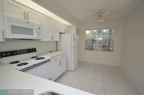 Pembroke Pines, FL 33027,1000 SW 128th Ter  #309V