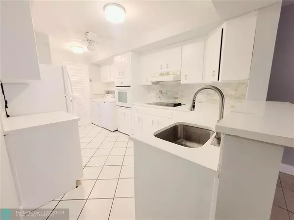 Fort Lauderdale, FL 33308,4213 NE 21st Ave  #3A