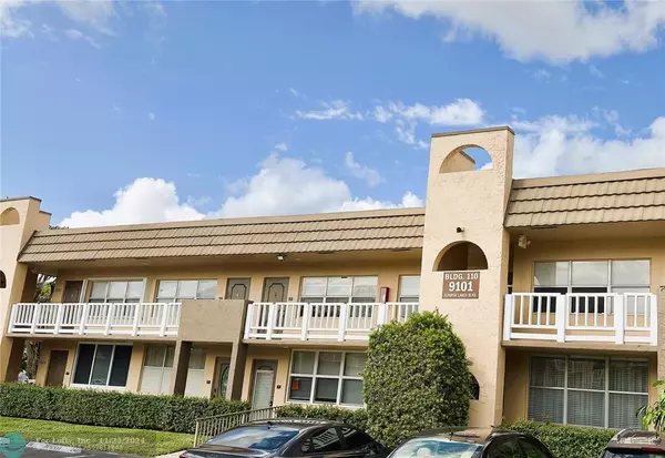 9101 Sunrise Lakes Blvd  #218, Sunrise, FL 33322