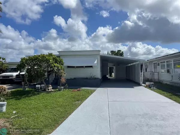 Davie, FL 33324,8700 SW 21st St