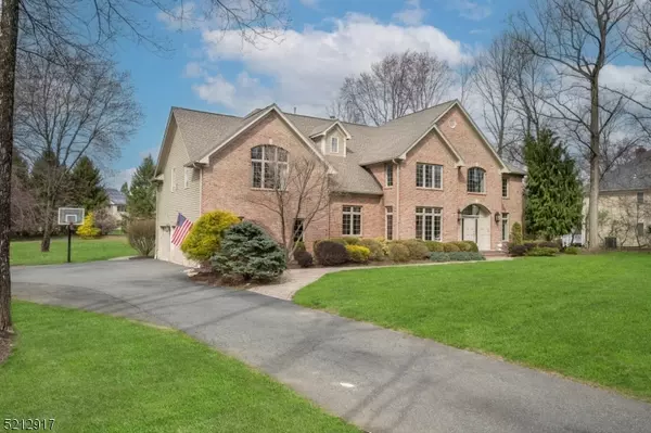 Randolph Twp., NJ 07945,6 Canterbury Ct