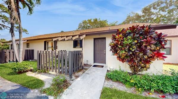 27 Via De Casas Norte  #27, Boynton Beach, FL 33426