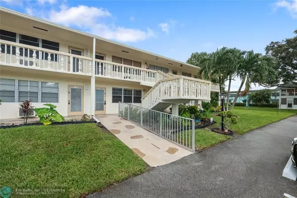 Deerfield Beach, FL 33442,160 WESTBURY I  #160