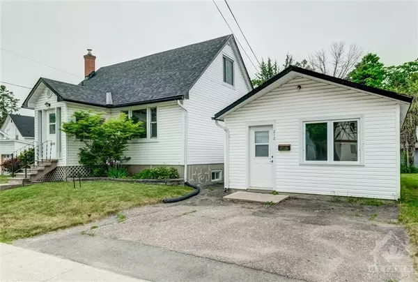 Arnprior, ON K7S 2R4,208 BELL ST