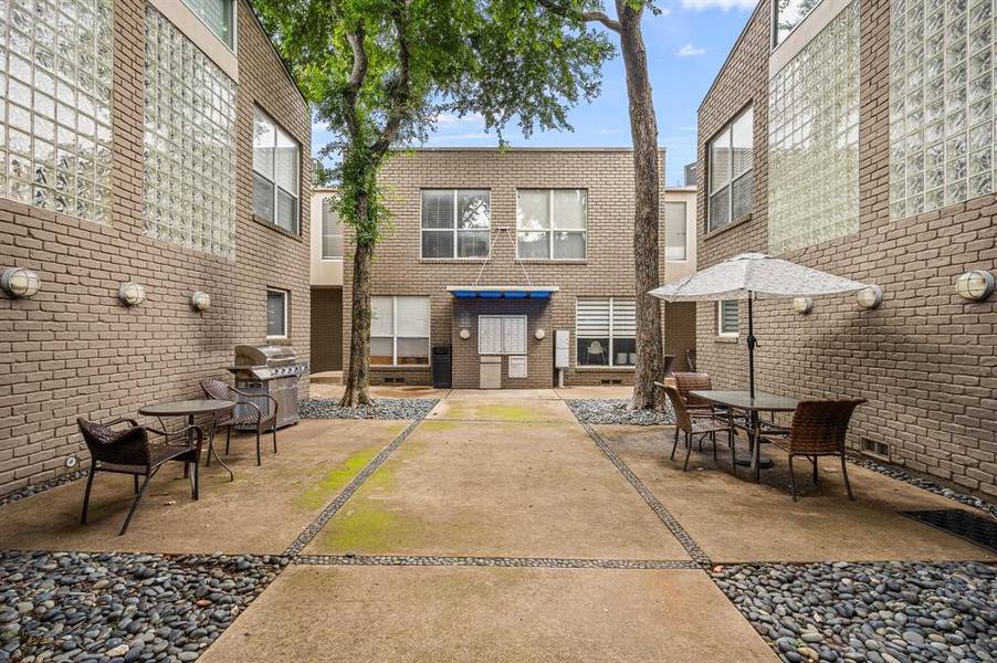 4231 Travis Street #8, Dallas, TX 75205