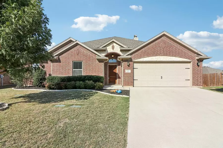 341 Bunny Circle, Saginaw, TX 76179