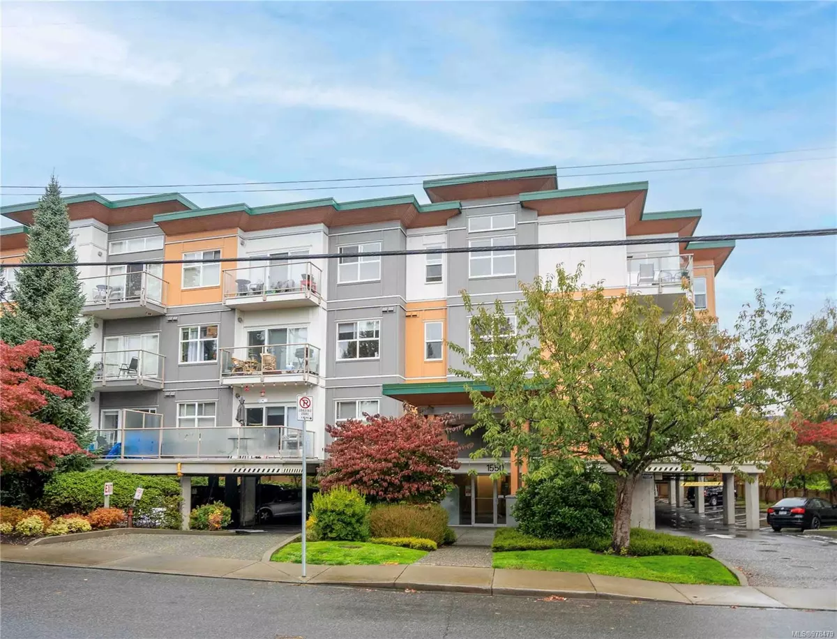 Saanich, BC V8P 2H1,1550 Church Ave #212