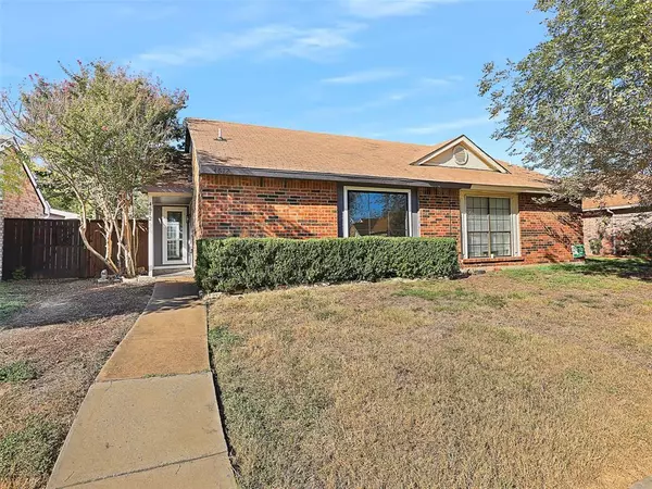 4612 Carr Street, The Colony, TX 75056