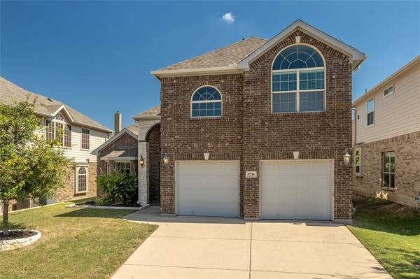 9736 Makiposa Lane, Fort Worth, TX 76177