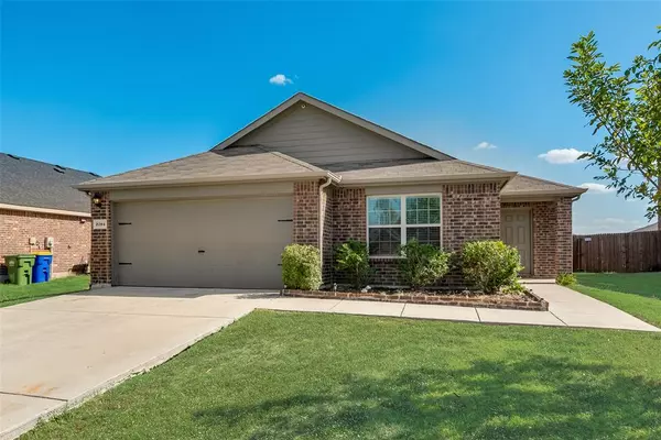 2704 Old Farm Drive, Seagoville, TX 75159