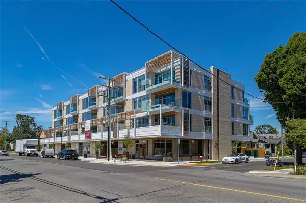 Victoria, BC V8R 1C7,1916 Oak Bay Ave #207