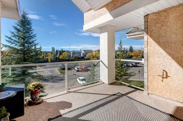 Calgary, AB T3K 5K8,728 Country Hills RD Northwest #327