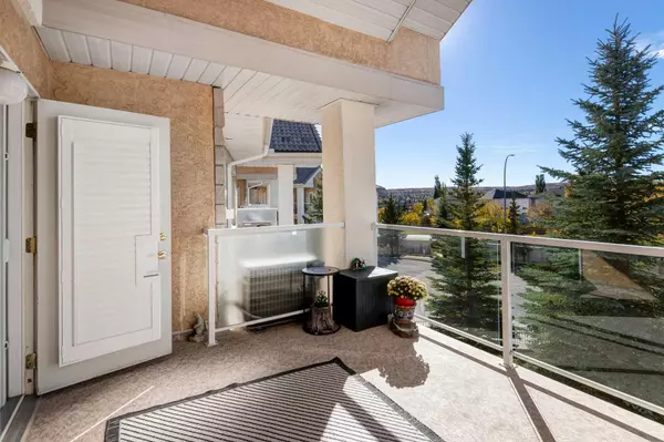 Calgary, AB T3K 5K8,728 Country Hills RD Northwest #327