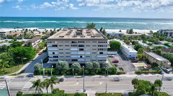 Pompano Beach, FL 33062,401 Briny Ave  #708