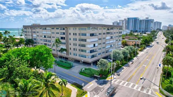 Pompano Beach, FL 33062,401 Briny Ave  #708