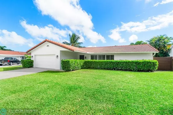 Palm Beach Gardens, FL 33410,11606 Ficus Street