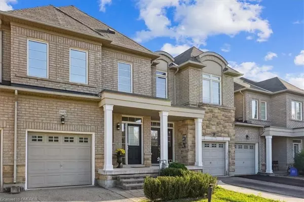 Oakville, ON L6M 0J4,2443 GRAND OAK TRL