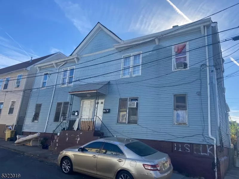 2-4 Park Pl, Paterson City, NJ 07524