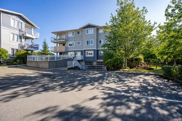 Courtenay, BC V9N 8B1,111 20th St #13