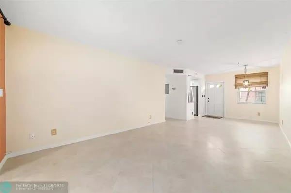 Boca Raton, FL 33431,300 NE 20th St  #109