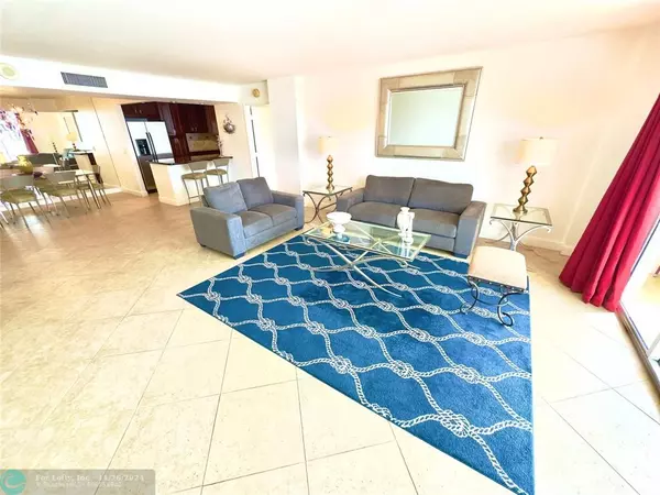 Fort Lauderdale, FL 33316,1 Las Olas Circle  #314