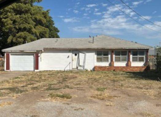 903 N Louis Tittle, Mangum, OK 73554