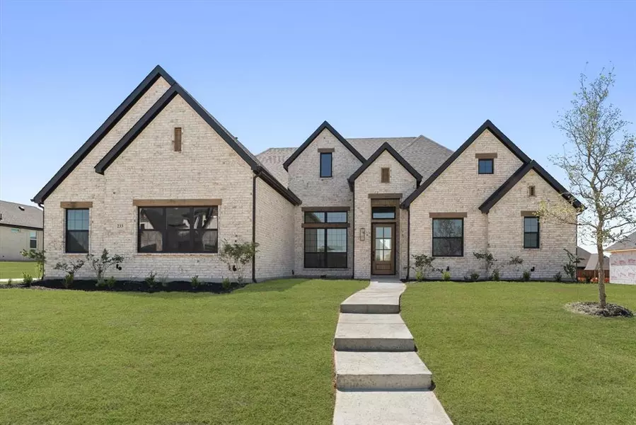 233 Oakmont Drive, Haslet, TX 76052