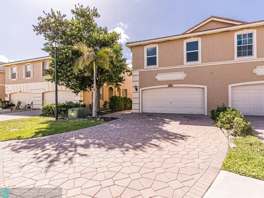 Coconut Creek, FL 33073,3584 Lakewood Pl  #3584