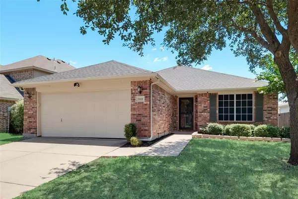 Heartland, TX 75126,2018 Club Oak Drive