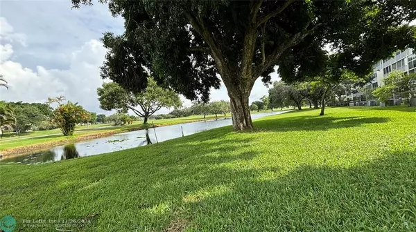 Pembroke Pines, FL 33027,850 SW 133rd Ter  #117 B