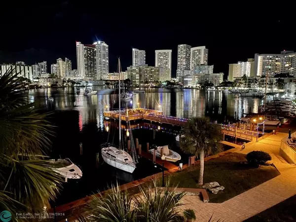 Hallandale Beach, FL 33009,400 Golden Isles Dr  #21