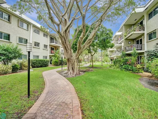 Wilton Manors, FL 33334,3000 NE 5th Ter  #309A