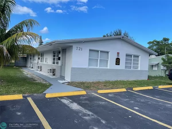 Pompano Beach, FL 33060,721 SW 8th St  #2