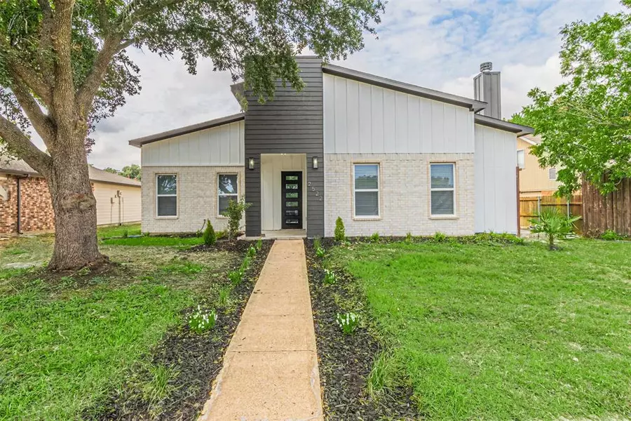 2522 Royalty Drive, Garland, TX 75044