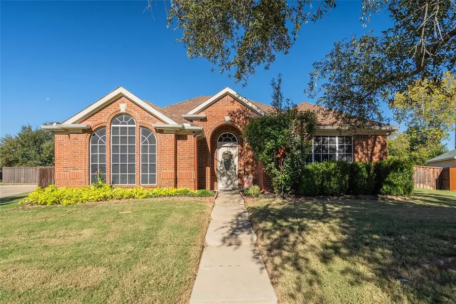 1357 Utica Lane, Lewisville, TX 75077