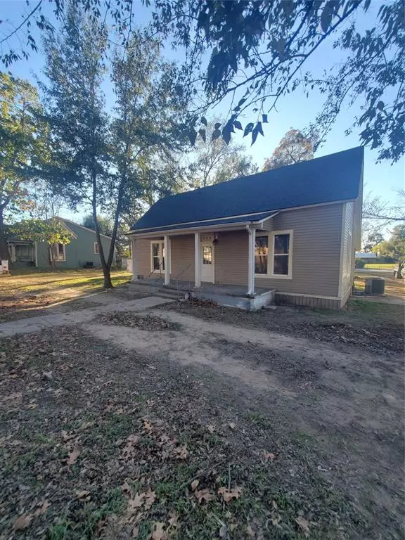 Winnsboro, TX 75494,305 Peach Street