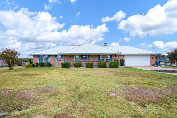 Josephine, TX 75189,806 East Street