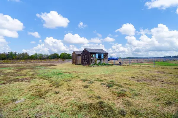 Josephine, TX 75189,806 East Street