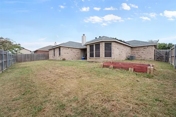 Burleson, TX 76028,517 Barbara Jean Lane