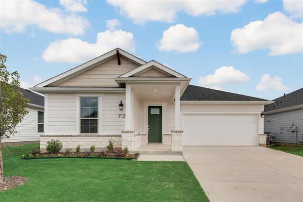 713 Marcus Lane, Crowley, TX 76036